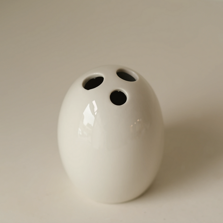 Utaka Bud Vase - Oval